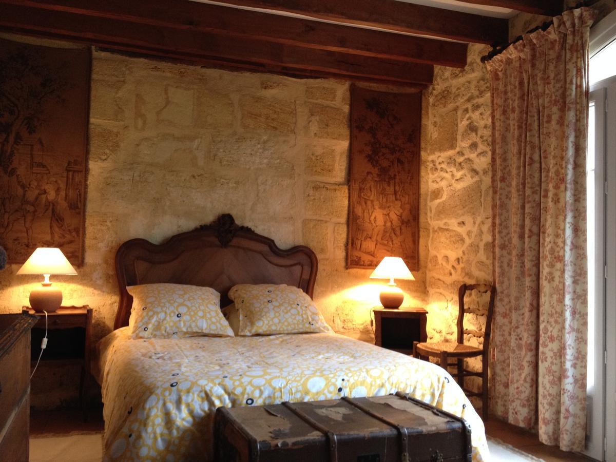 La Maison De Papassus Montpeyroux (Dordogne) Room photo